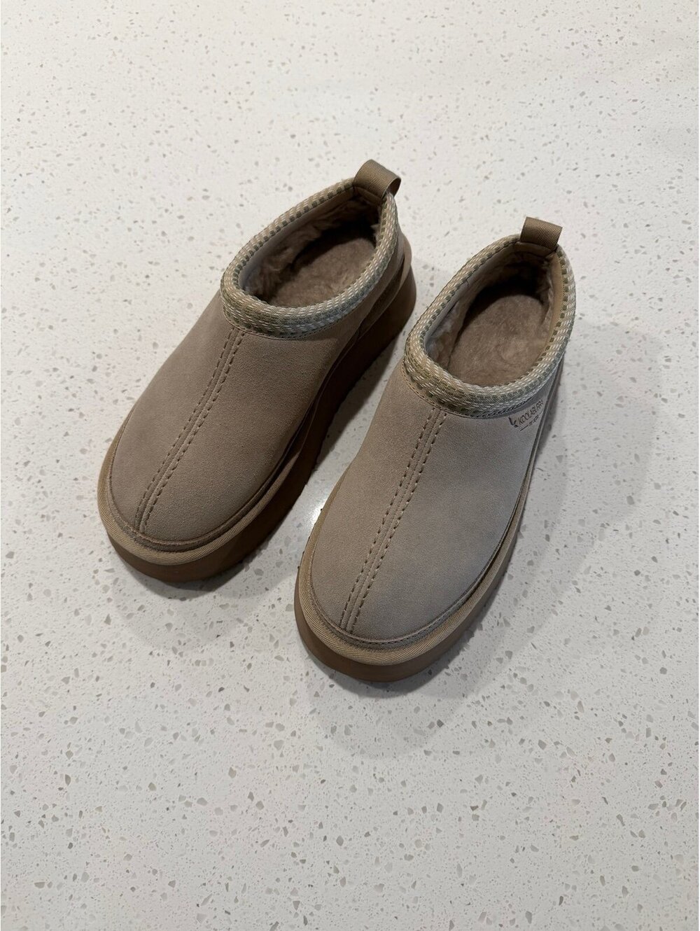 Koolaburra by Ugg Tazman Slippers, sz 8